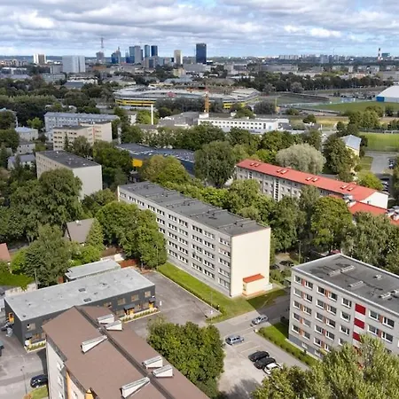 Apartment Cozy In Kristiine With Free Parking